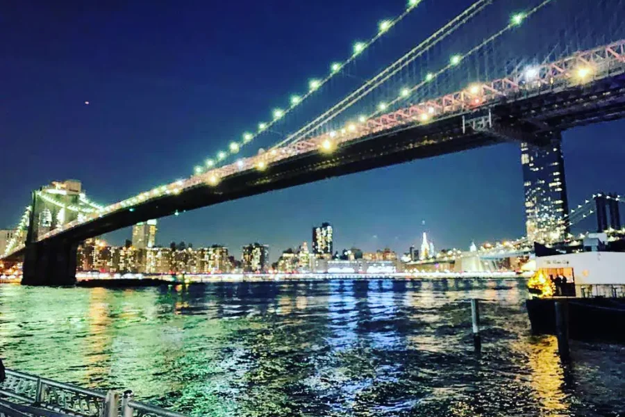 NUEVA YORK NOCTURNO